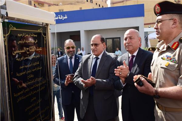 خلال الافتتاح