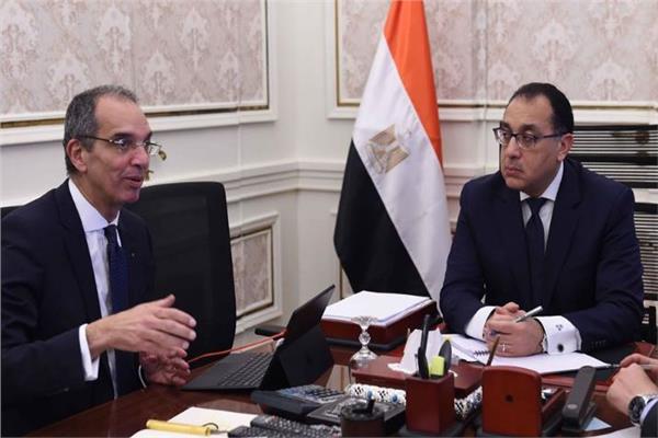 رئيس الوزارء الدكتور مصطفى مدبولي ووزير الاتصالات الدكتور عمرو طلعت
