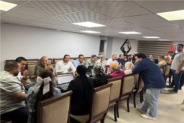 تنسيقية شباب الأحزاب تواصل مراقبة انتخابات النواب