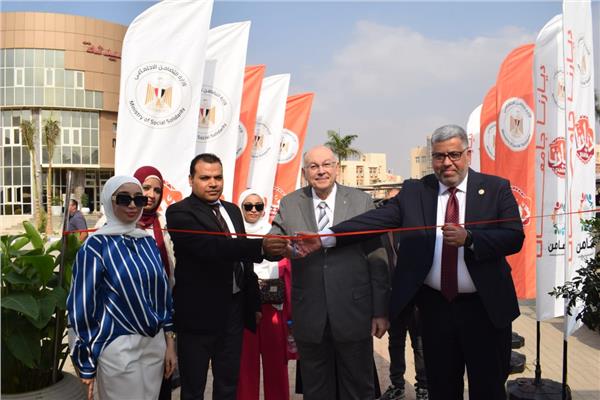 معرض " ديارنا جامعات للحرف اليدوية والتراثية" 