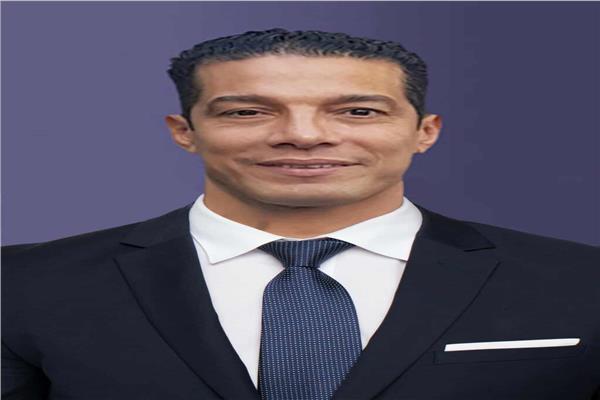 أحمد عبداللطيف