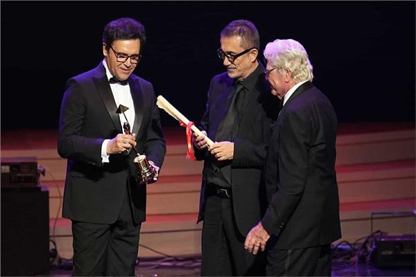 حسين فهمي وأحمد فؤاد هنو بمهرجان القاهرة السينمائي