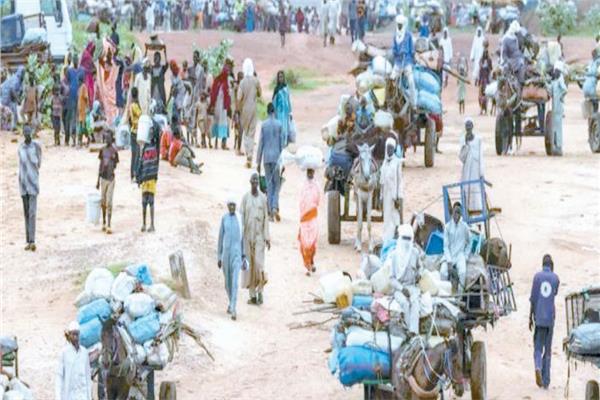 سودانيون يفرون من العنف فى غرب دارفور