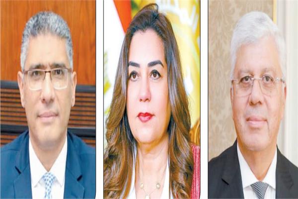  د. أيمن عاشور و  د. منال عوض و  عادل النجار