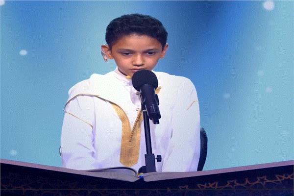 المتسابق الطفل عمر علي عوض  من برنامج "دولة التلاوة"