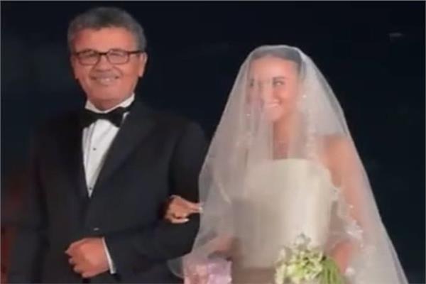عمرو عرفة يحتفل بزفاف ابنته