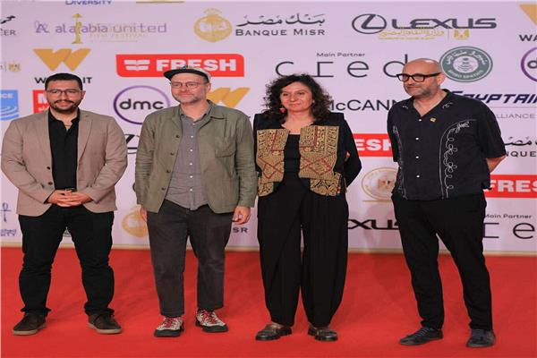 ابطال فيلم الجولة 13