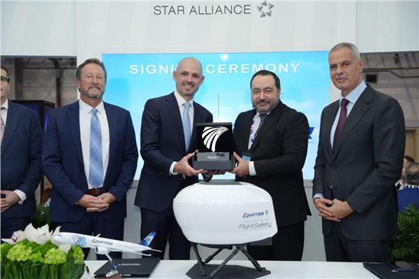 معرض دبي للطيران 2025