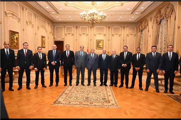 رئيس مجلس الشيوخ يستقبل رئيس نادي قضاة الإسكندرية ‎