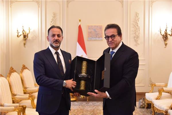 وزارة الصحة التركية ووزير الصحة والسكان
