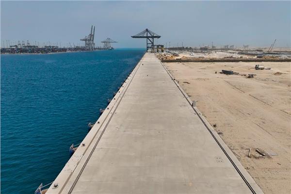  ميناء السخنة