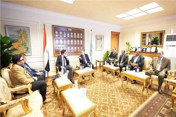 محافظ أسيوط يستقبل وزير الثقافة لبحث 