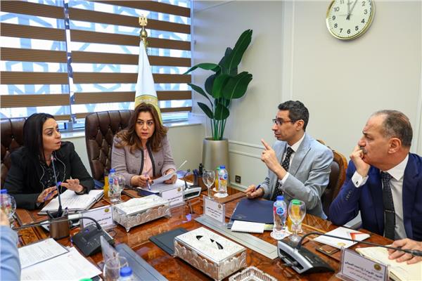 وزيرتا التنمية المحلية والتضامن