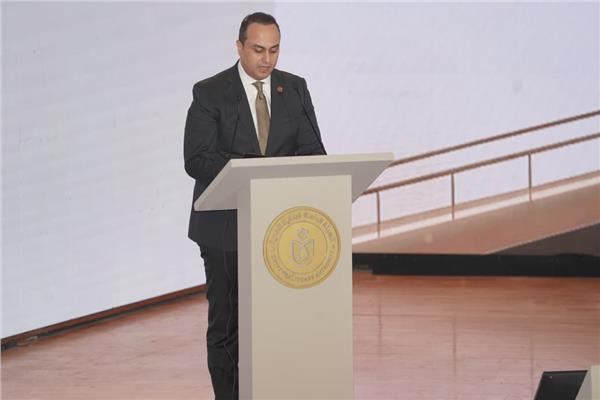 الدكتور أحمد السبكي رئيس الهيئة العامة للرعاية الصحية
