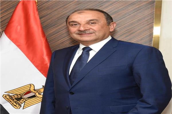  المهندس محمد شيمي وزير قطاع الأعمال
