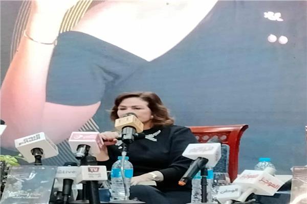 الفنانة إلهام شاهين