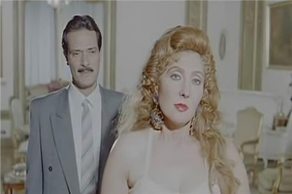 مشهد من فيلم امرأة هزت عرش مصر