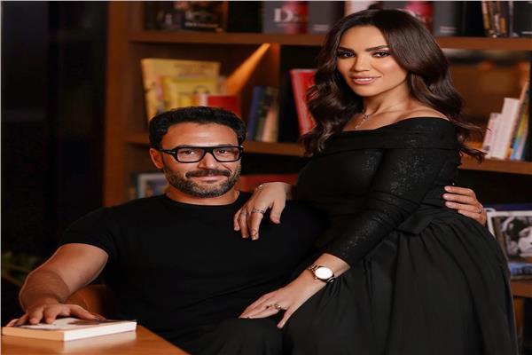 الفنانة مي فاروق وزوجها الفنان محمد العمروسي