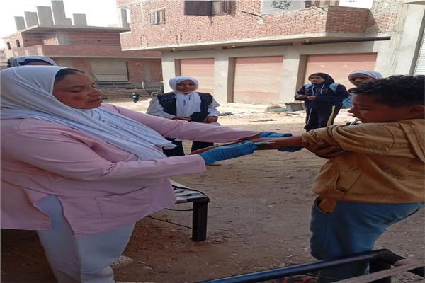 تطعيم 509220 طفل ضد الحصبة