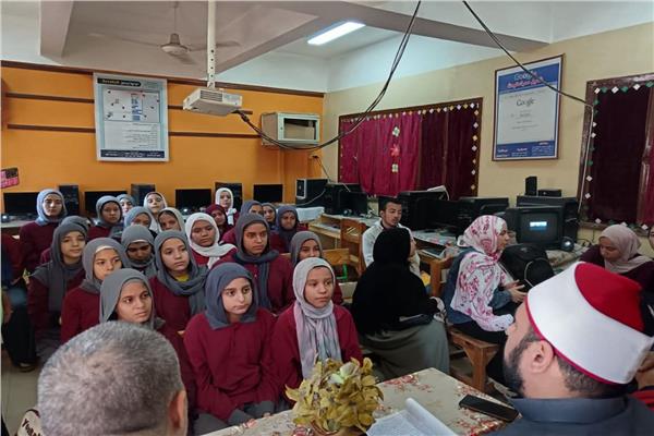 ندوة توعوية لشباب الشرقية 