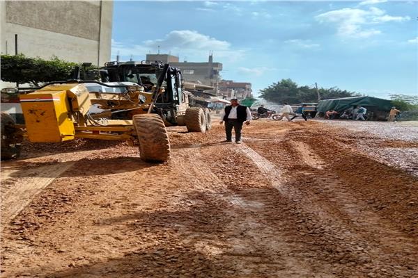 إحلال وتجديد طريق ترعة الرشيدية 