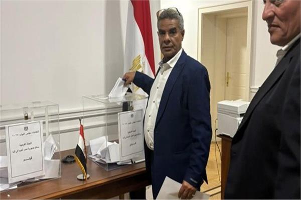  توافد الناخبين في اليونان 