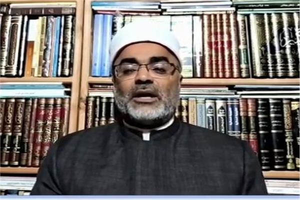 الدكتور أيمن الحجار الباحث بـ هيئة كبار العلماء بالأزهر الشريف