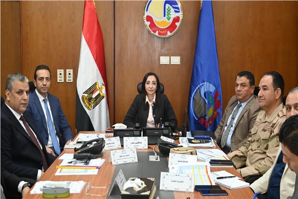 إنتظام فتح جميع اللجان 