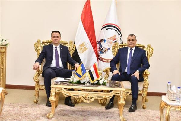 صورة من اللقاء