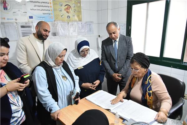 الدكتورة عبلة الألفي خلال الجولة