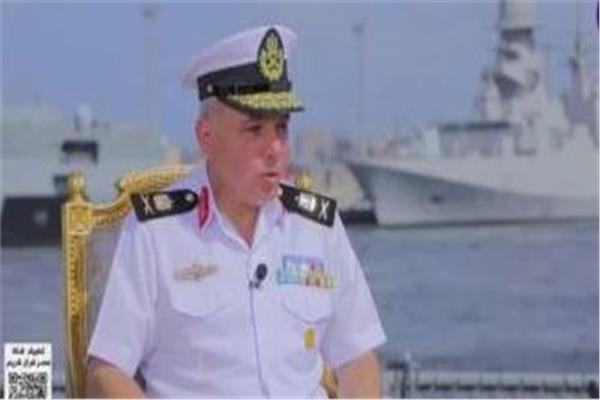 اللواء أركان حرب محمود فوزي قائد القوات البحرية