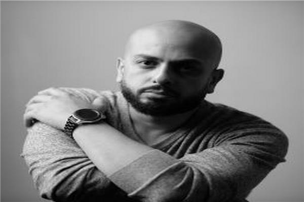  المؤلف أحمد مراد 