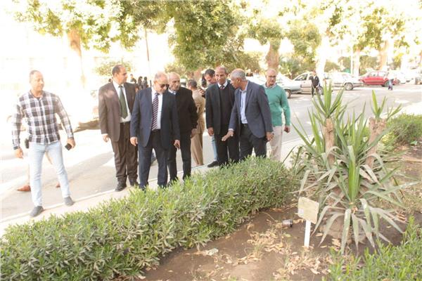 جامعة أسيوط ترفع كفاءة البنية الجمالية