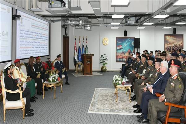 مناقشة البحث الرئيسى للأكاديمية العسكرية