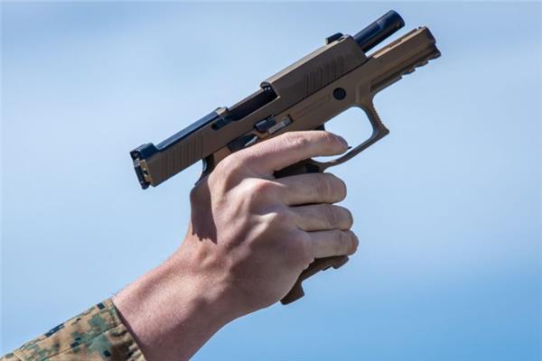 مسدس SIG Sauer P320