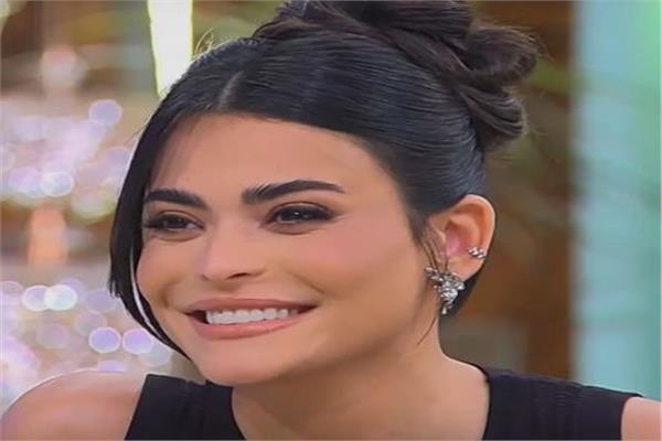 أسماء جلال