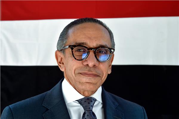 علاء موسى ، السفير المصري لدى لبنان 