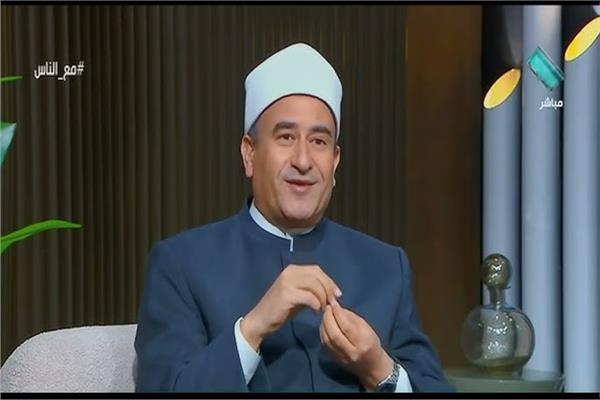 الدكتور ربيع جمعة الغفير الأستاذ بـ جامعة الأزهر الشريف