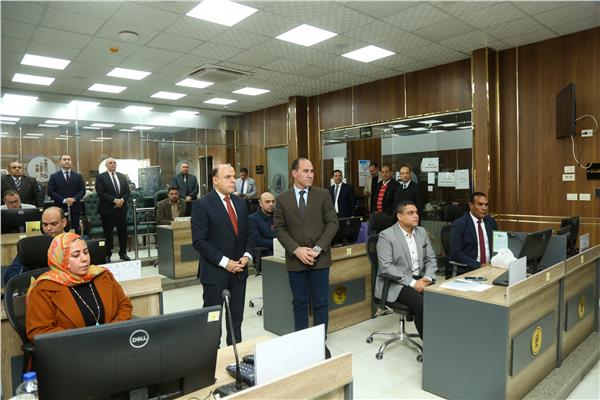محافظ كفر الشيخ يترأس غرفة العمليات الرئيسية لانتخابات