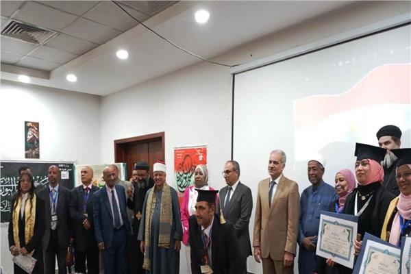 إفتتاح معرض اليوم العالمى للغة العربية