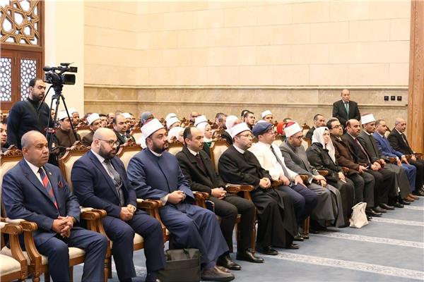 وزير الأوقاف يكرم المشاركين في نجاح المسابقة العالمية الثانية والثلاثين للقرآن الكريم