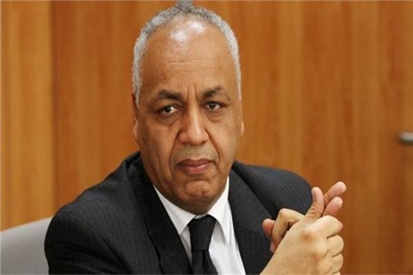  الإعلامي مصطفى بكري 