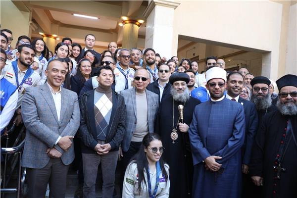 وزير الشباب ومحافظ المنيا  
