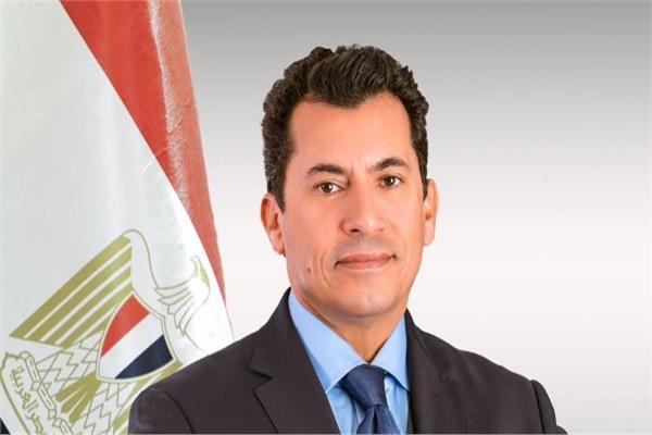 أشرف صبحي وزير والرياضة