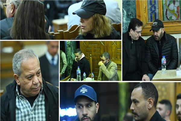 نجوم الوسط الفني في عزاء سمية الألفي  