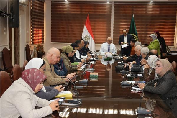 محافظ القليوبية يعقد اللقاء الجماهيري 
