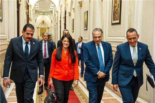 وزيرة التخطيط والتنمية الاقتصادية
