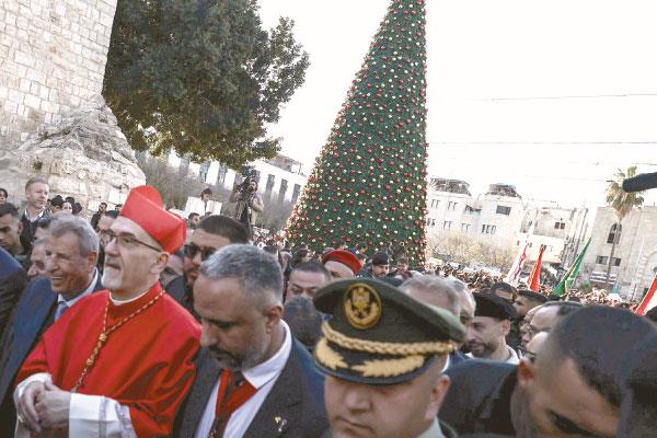 احتفالات عيد الميلاد تعود إلى مدينة بيت لحم