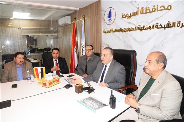 محافظ أسيوط