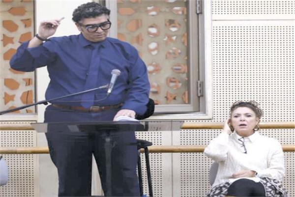 أنوشكا أثناء البروفات النهائية التى قادها المايسترو د. علاء عبدالسلام